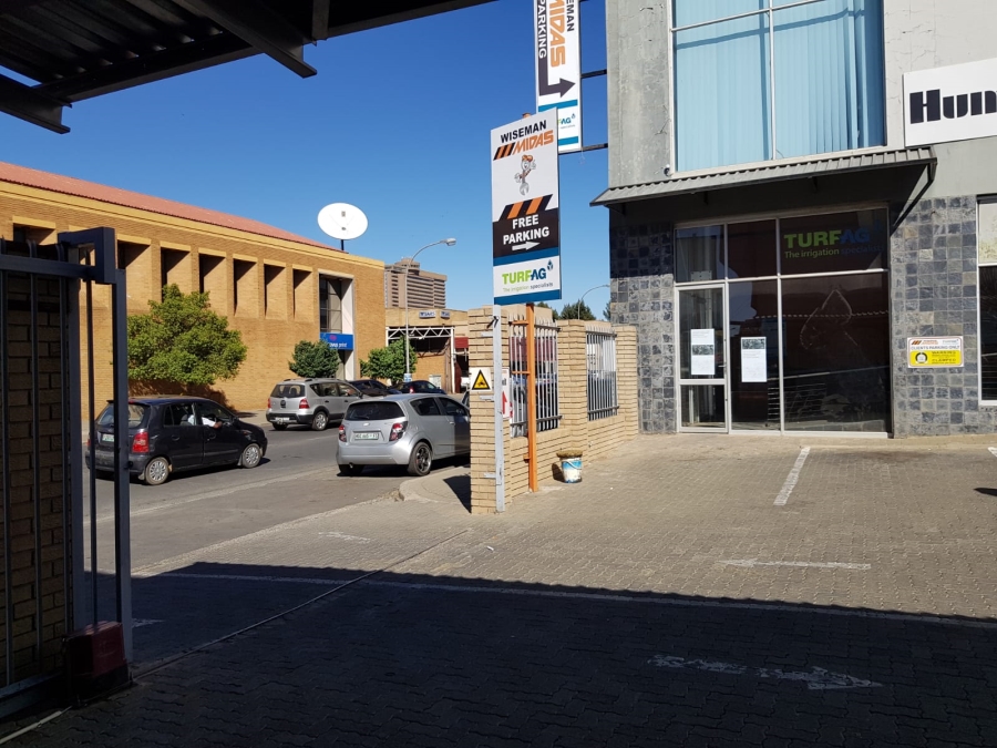 To Let commercial Property for Rent in Bloemfontein Free State